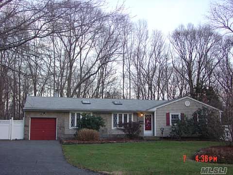 1st image of 39 Brooksite Dr