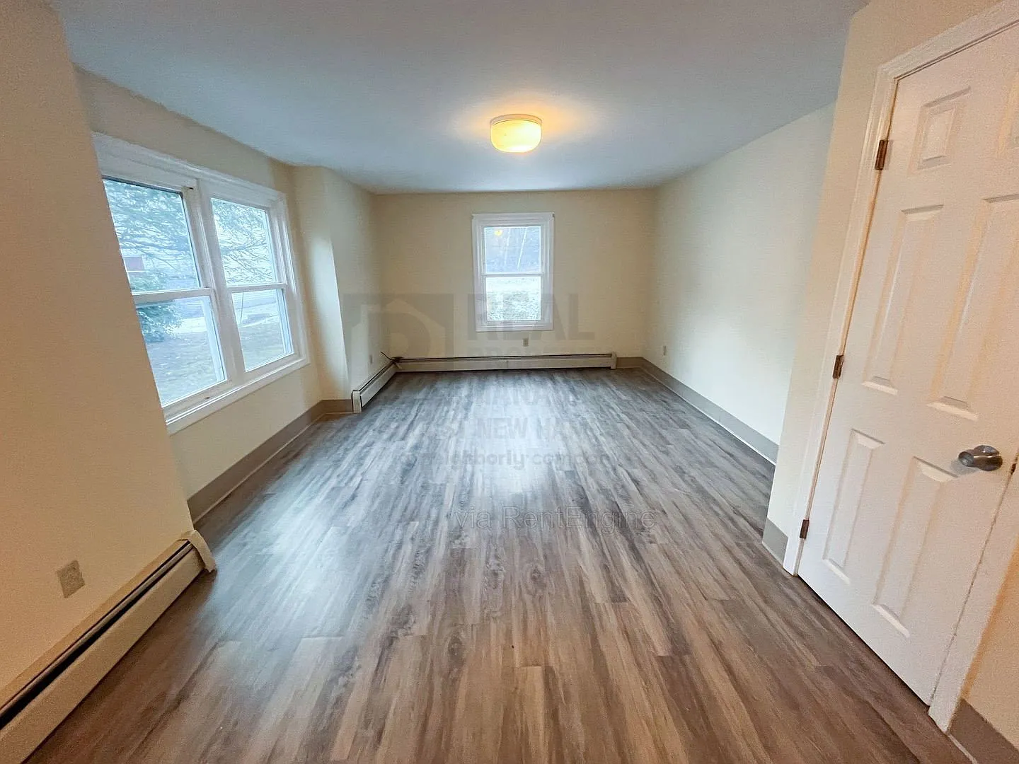 1 bed, 1.0 bath, $1,600 — Photo 2