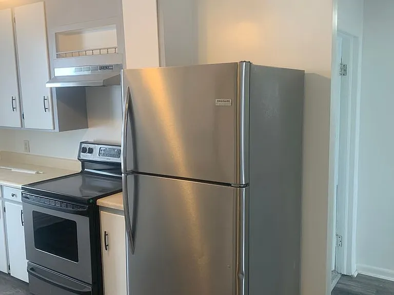 228 Locust Ave — Photo 1