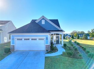 6023 Rollingwood Way, Hoschton, GA 30548