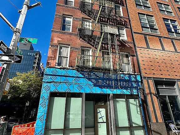 2nd image of 501 W 29th St