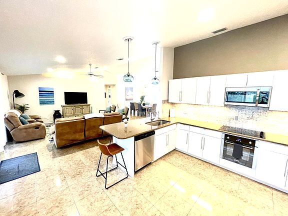 4th image of 117 Evans Dr