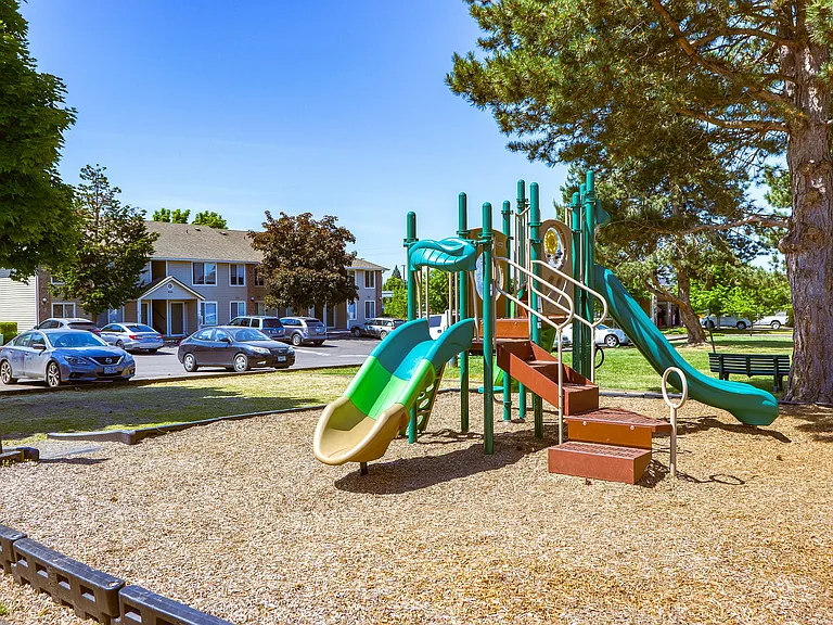 Pacific Crest — Photo 20