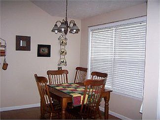 2nd image of 2216 Meadowridge Dr