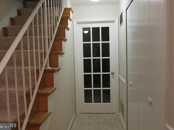 2nd image of 3229 Dunster Ct