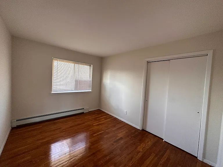 18 Waldron Ave #2B — Photo 9