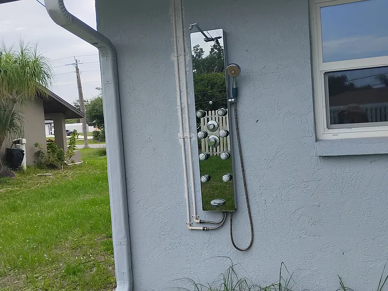 10299 Willmington Blvd — Photo 7