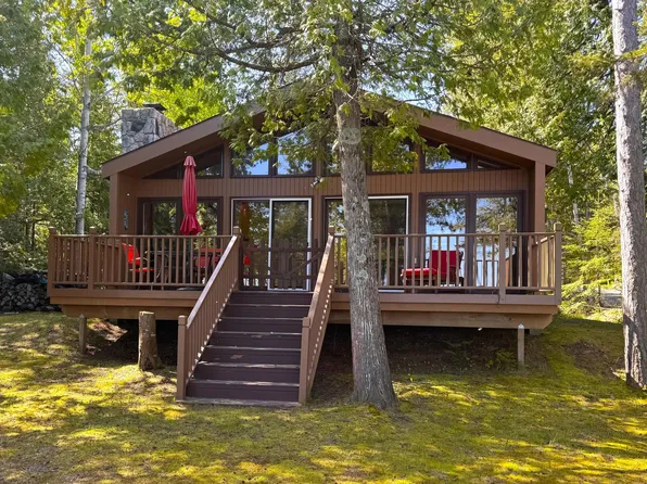 10132 Raven Dr, Ocqueoc, MI 49759