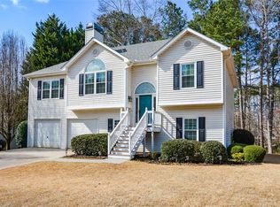 6352 Autumn View Poin NW, Acworth, GA 30101