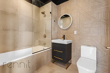 Rented by Rennit Inc.