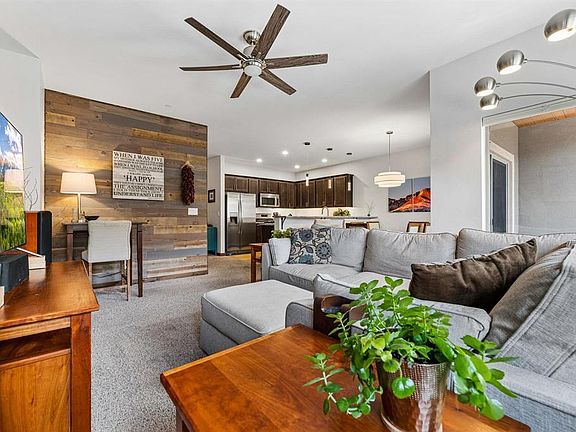 4th image of 1422 Animas View Drive #25