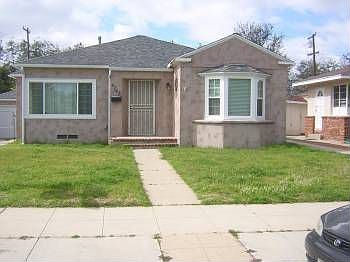 2nd image of 4748 Valencia Dr