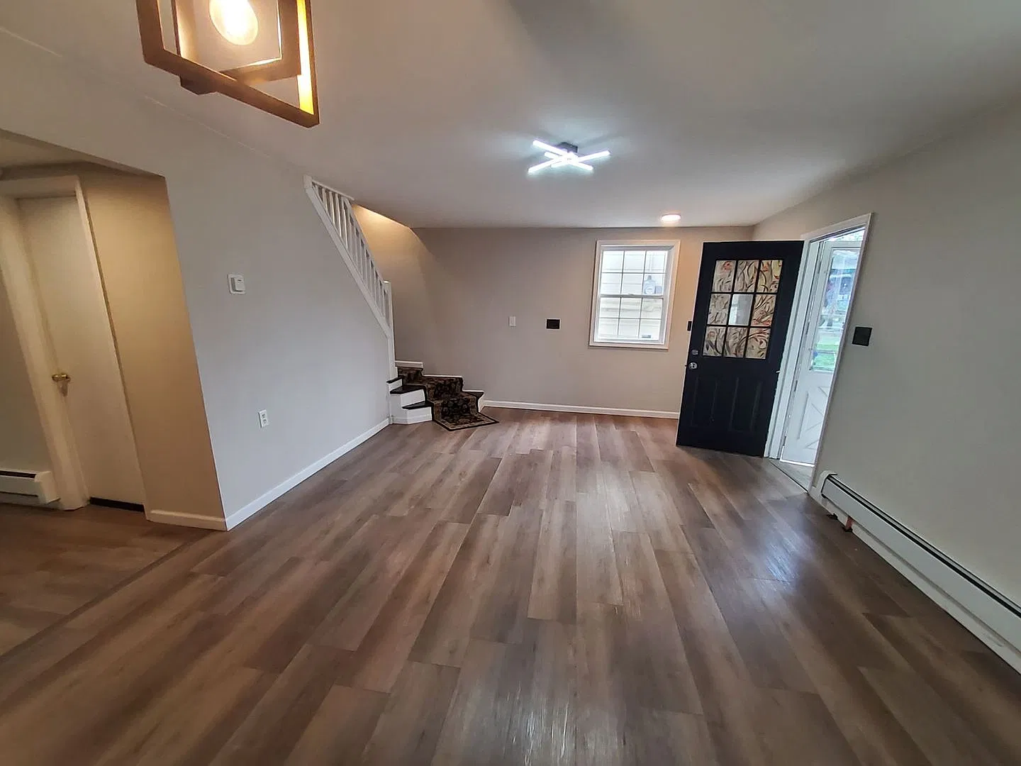 606 Meadow Ave — Photo 3