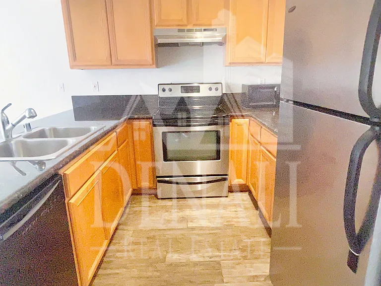 1065 W 1st St #204 — Photo 6