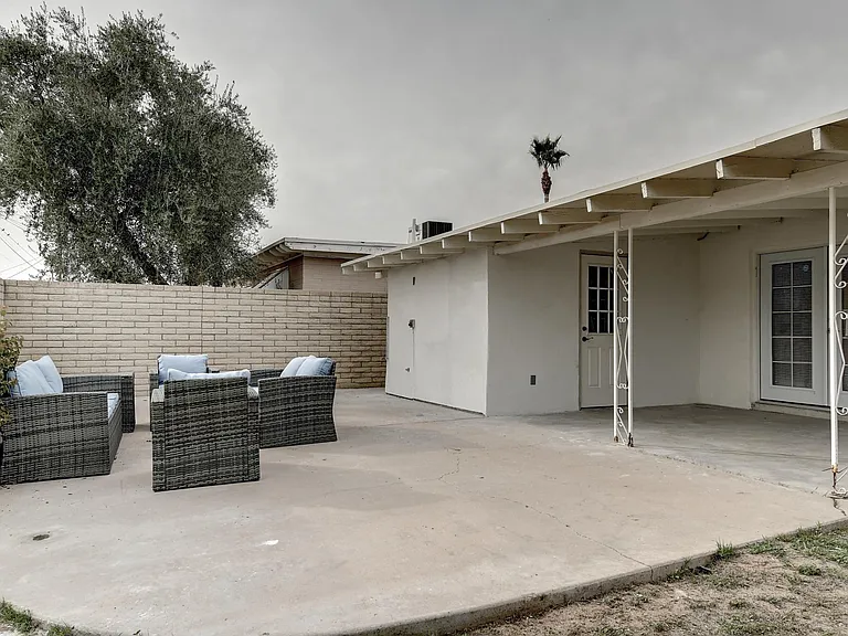 7513 E Cambridge Ave — Photo 33