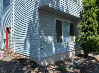 6205 SE 92nd Ave #A, Portland, OR 97266