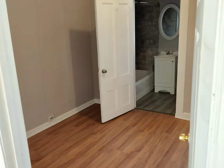 2018 N Charles St #2F — Photo 6