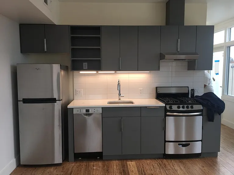 148 Remington St #304 — Photo 3