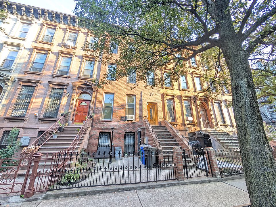 1st image of 410 Greene Ave #3