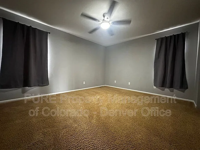 8602 Mallard Pl — Photo 9
