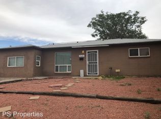 9121 Cordova Ave NE, Albuquerque, NM 87112