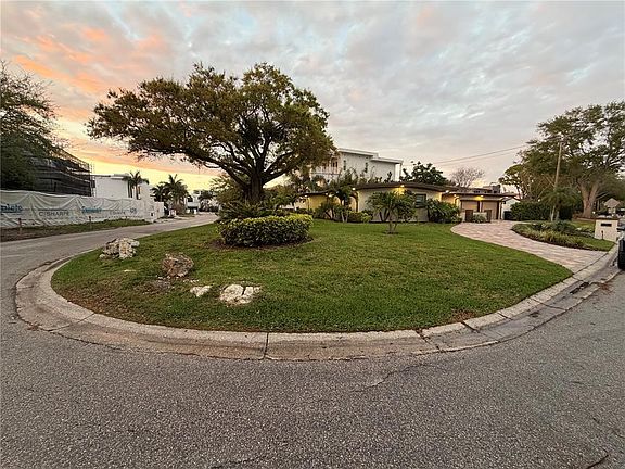 3rd image of 25 Sandpiper Rd