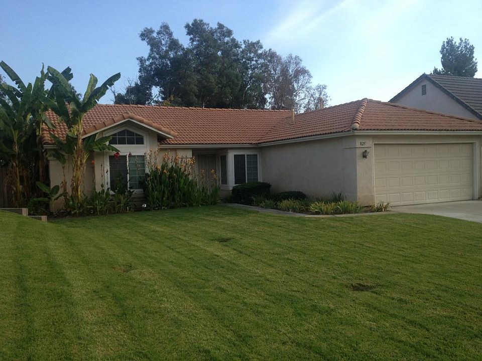 1st image of 825 W 56th St