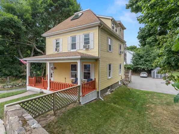 124 Centennial Ave, Gloucester, MA 01930