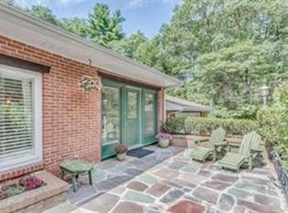 639 Wellesley St #0, Weston, MA 02493