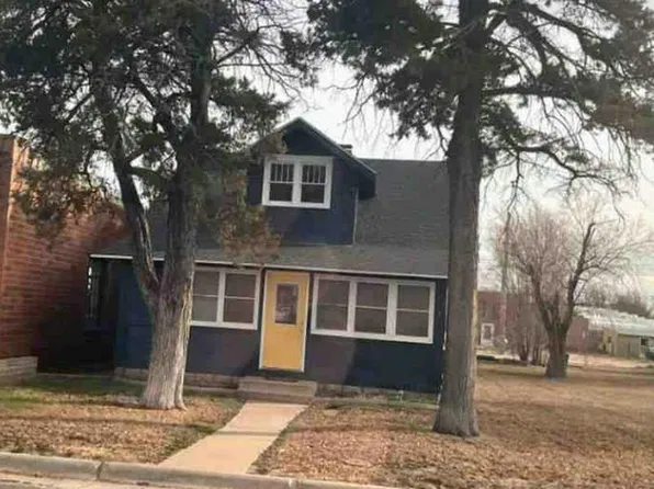 155 N Arapahoe Ave, Wauneta, NE 69045