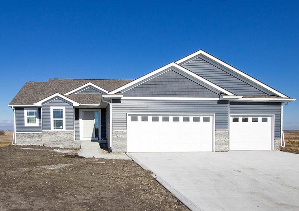 1st image of 713 Mallard Pointe Nw Dr