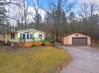 2796 Miller Rd, Metamora, MI 48455