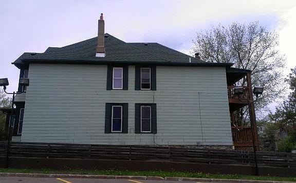 4th image of 658 Lawson Ave E