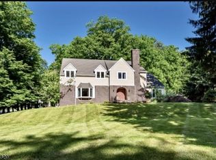 2 Harmony Ln, Mendham Twp, NJ 07926