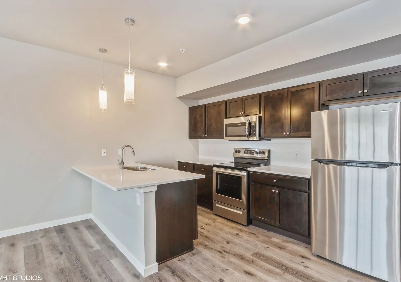 Big Ben Townhomes — Photo 3