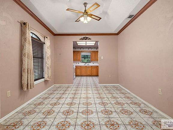 5th image of 3200 Elmira Ave
