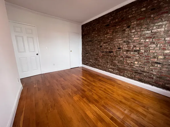 190 South 8th Street image 5 of 9