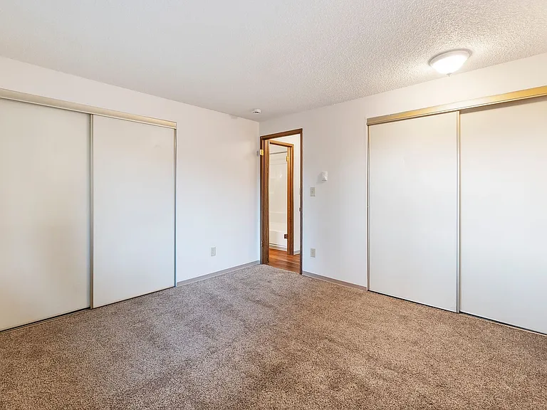 1219 East St SE — Photo 4