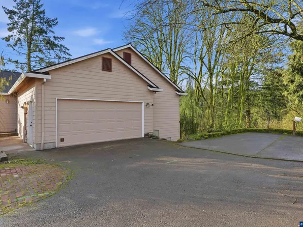 112 Mellinger Pl, Dayton, OR 97114