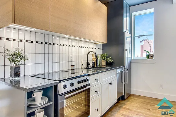 Rented by EXR | media 31