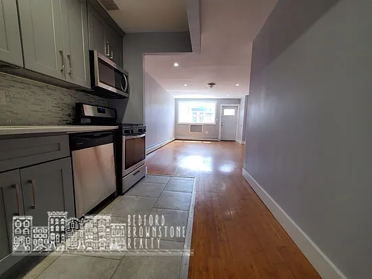 Rented by Bedford Brownstone Realty | media 14