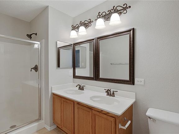 4th image of 2935 Marco Dr