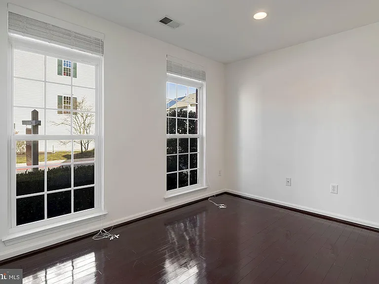 4801 Portsmouth Rd #17 — Photo 26