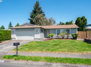 1857 SW 5th St, Gresham, OR 97080