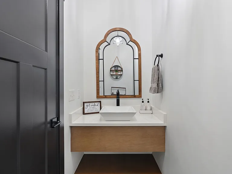 4700 Bisbee Dr — Photo 21