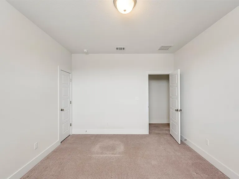 5417 Flowing Brook Cv — Photo 27