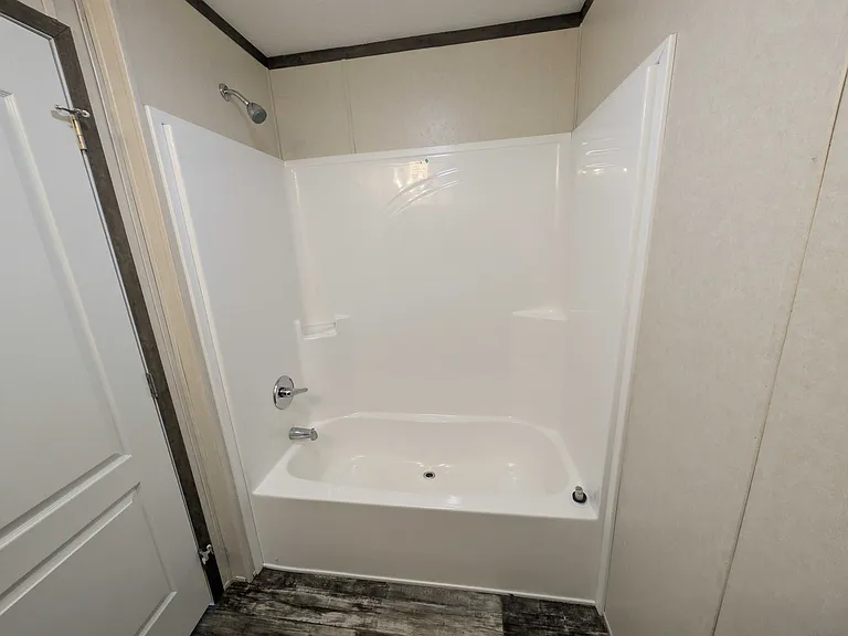 38000 Le Chateau Blvd #199 — Photo 18