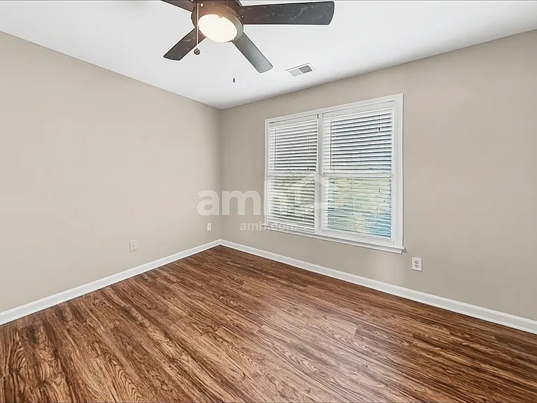 4524 Kingsgate Ct NW — Photo 18