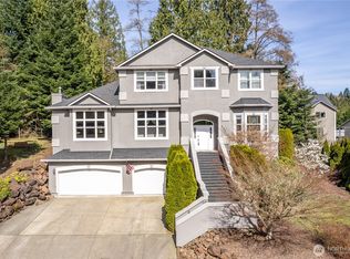 250 W St James Place, Longview, WA 98632