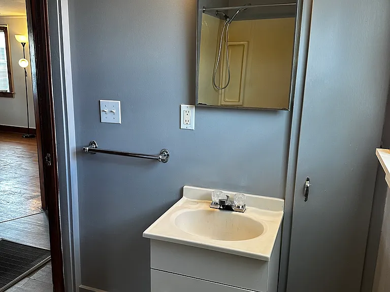 710 Front St — Photo 18